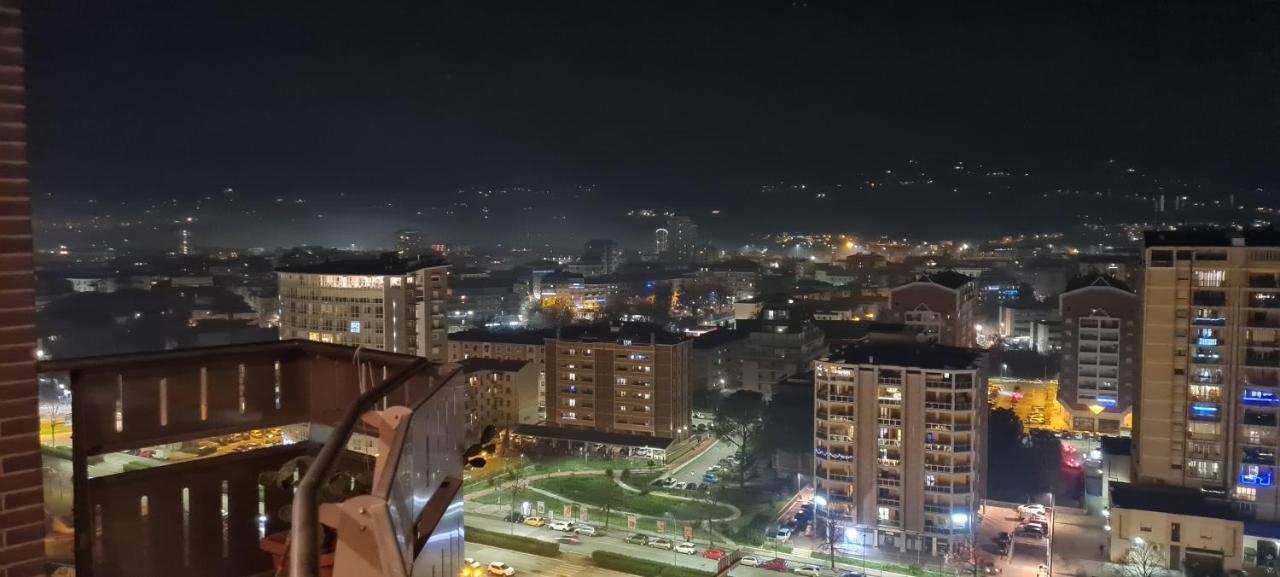 Salute Apartments Терни Экстерьер фото